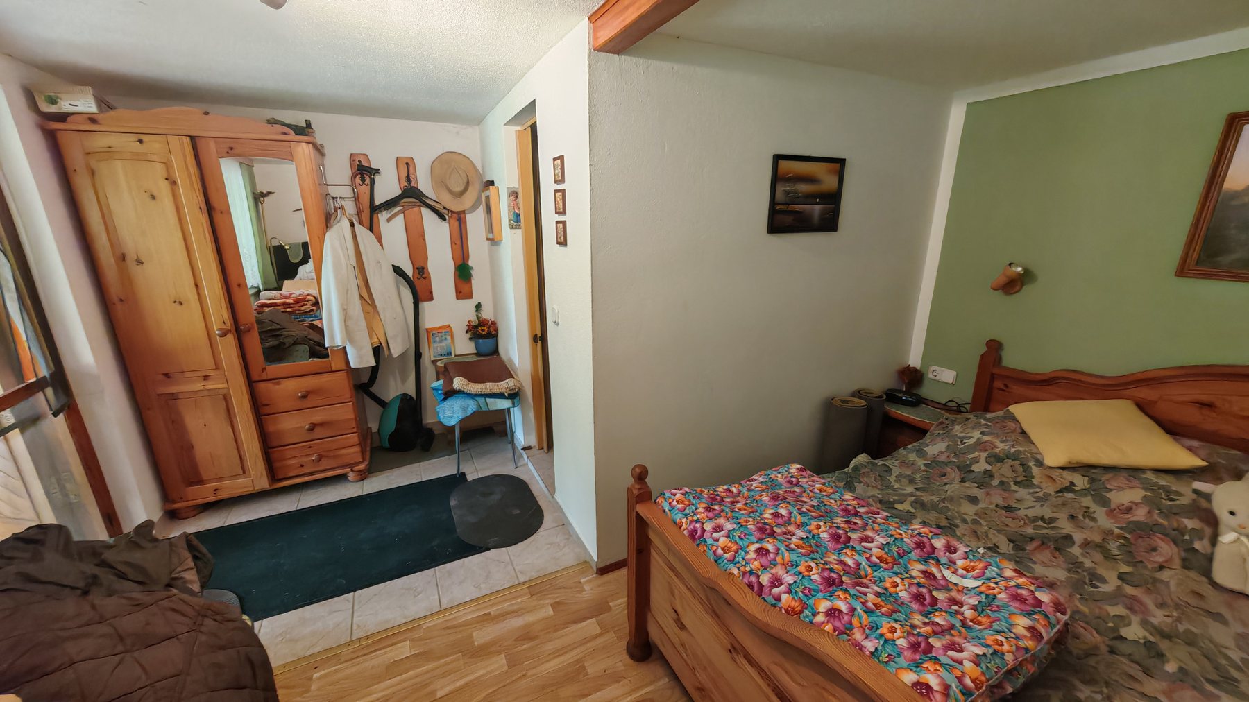 Einfamilienhaus mit schönem Grundstück in Pötréte