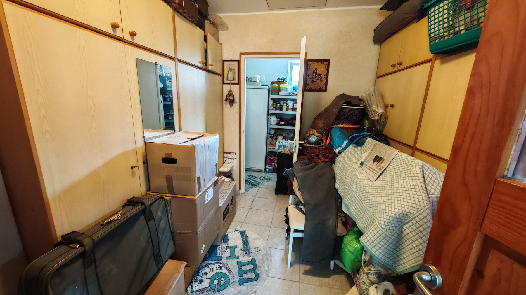 Einfamilienhaus mit schönem Grundstück in Pötréte