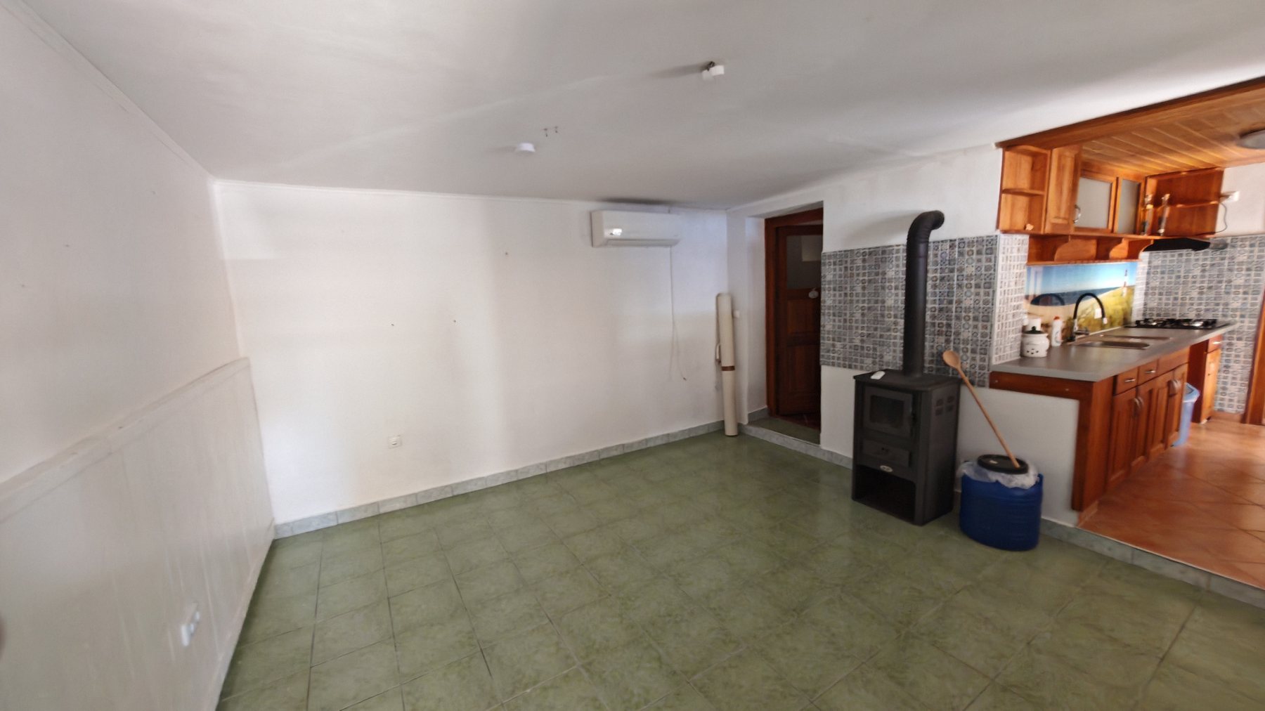Einfamilienhaus mit Ferienwohnung in Szentliszló